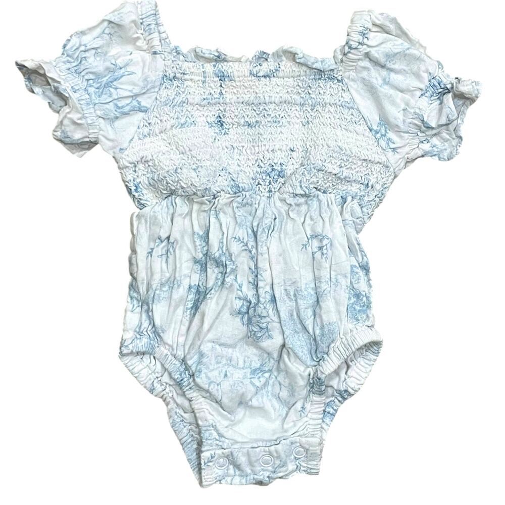 Ivy City Co 3-6 Months One Piece Bodysuit Bubble Floral Baby Girl Smocked White